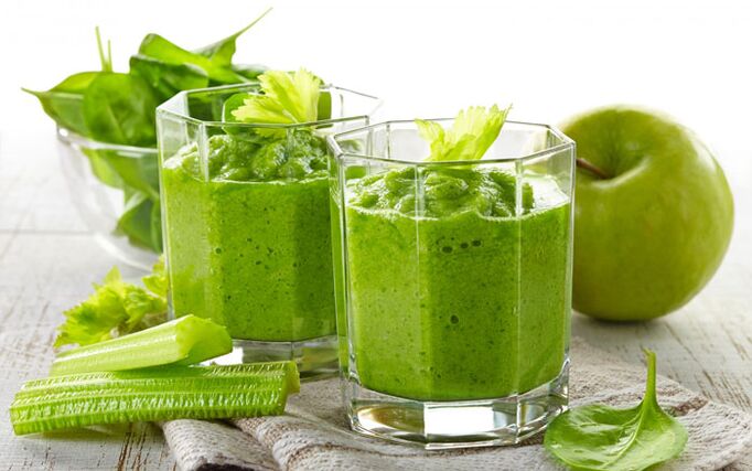 Πράσινο smoothie αδυνατίσματος με σέλινο και μήλα