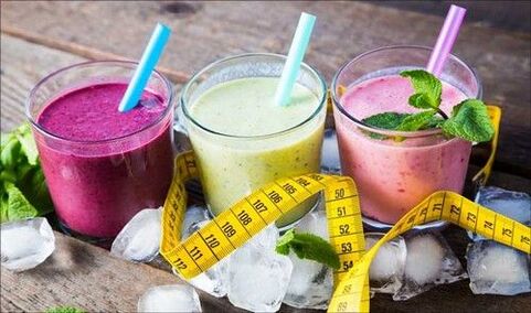 πλεονεκτήματα και μειονεκτήματα της χρήσης κοκτέιλ για απώλεια βάρους